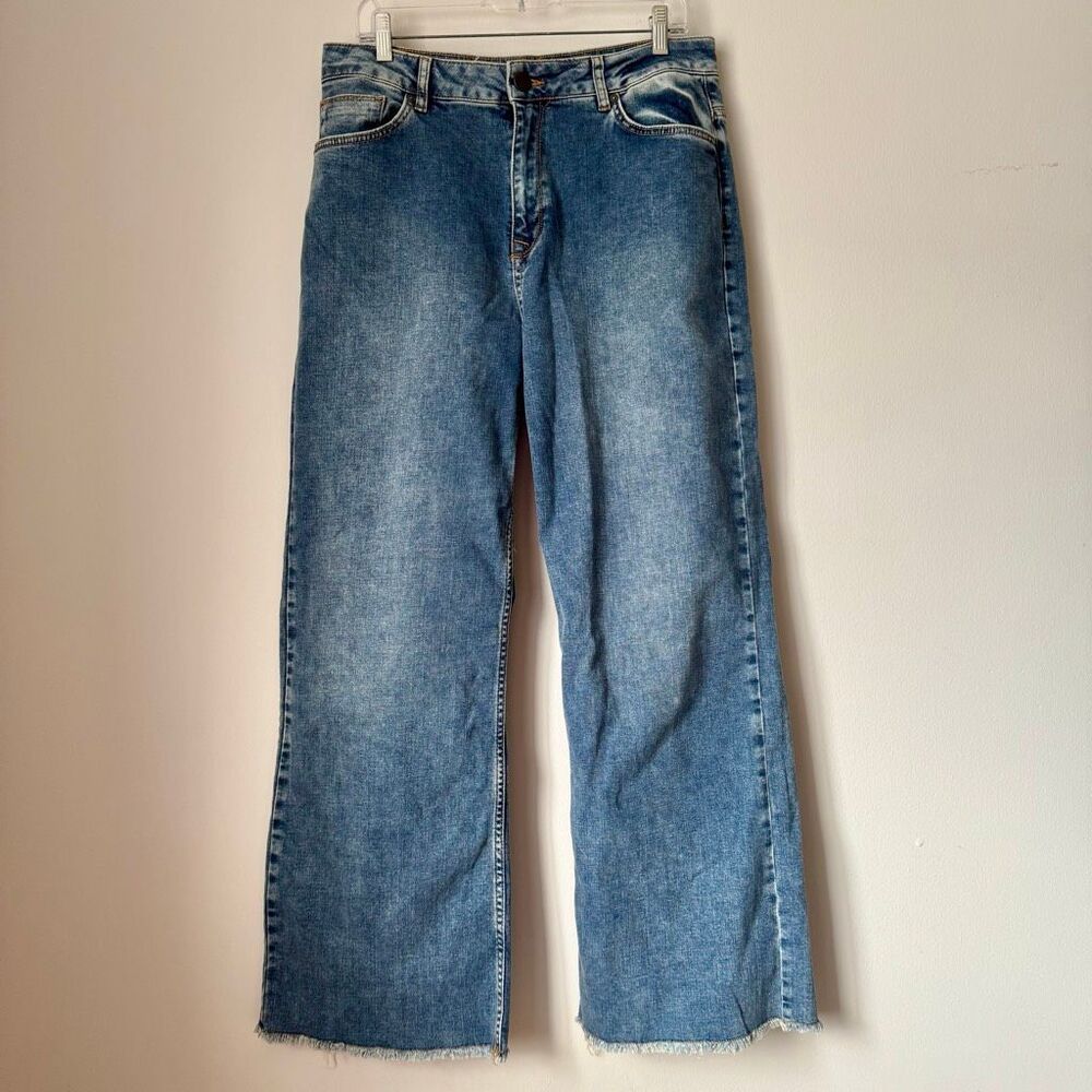Lola Denim Milan-Dis Ultra High Rise Wide Leg Jeans With Distressed Hem Size 31